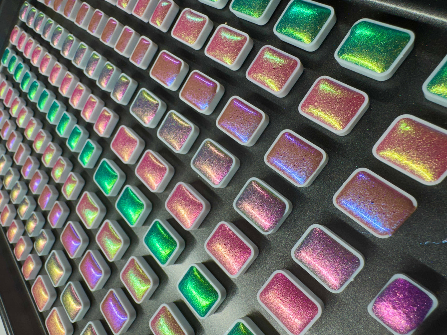 Colorshift Watercolor Paints