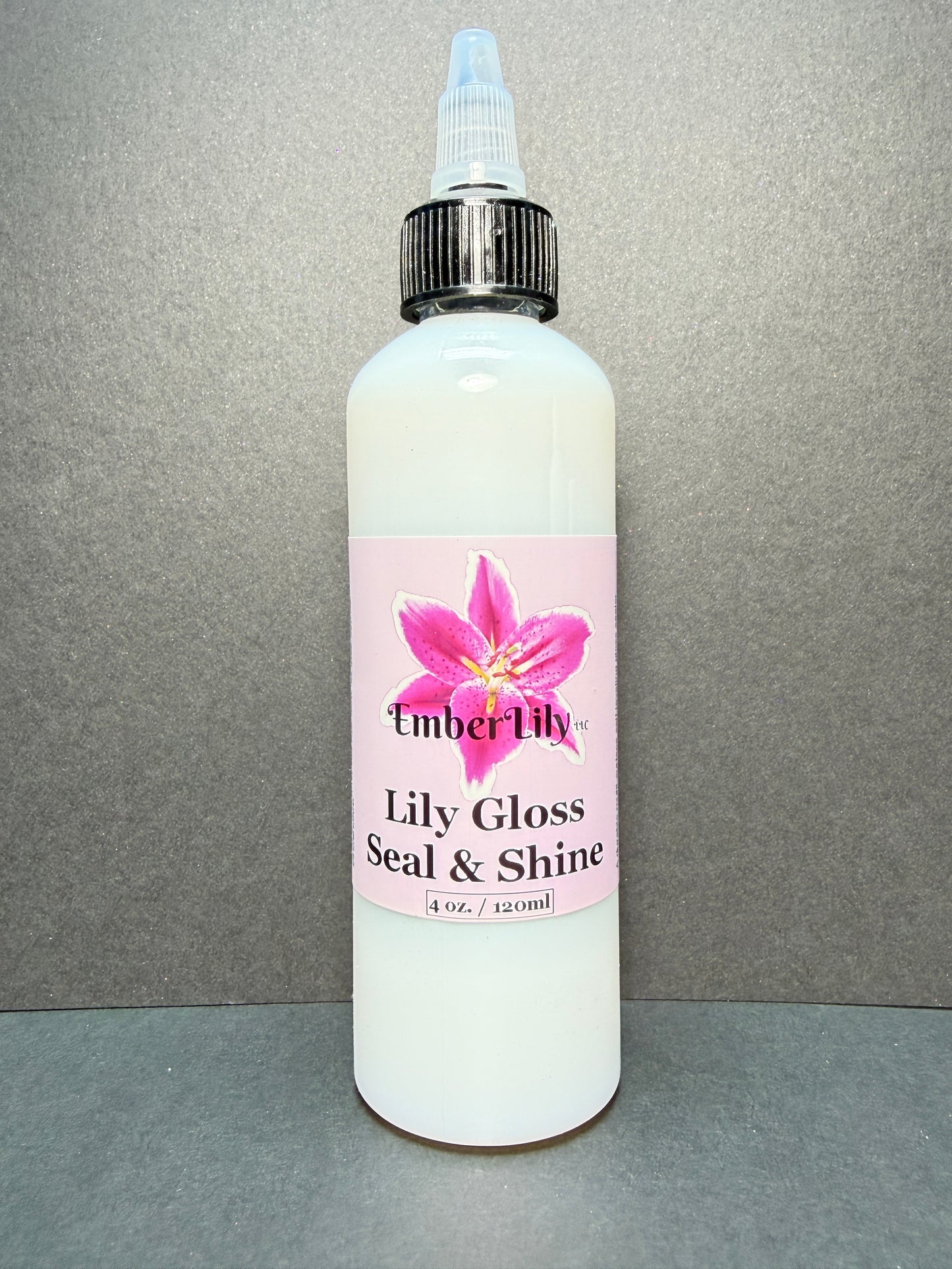 Lily Gloss Seal & Shine