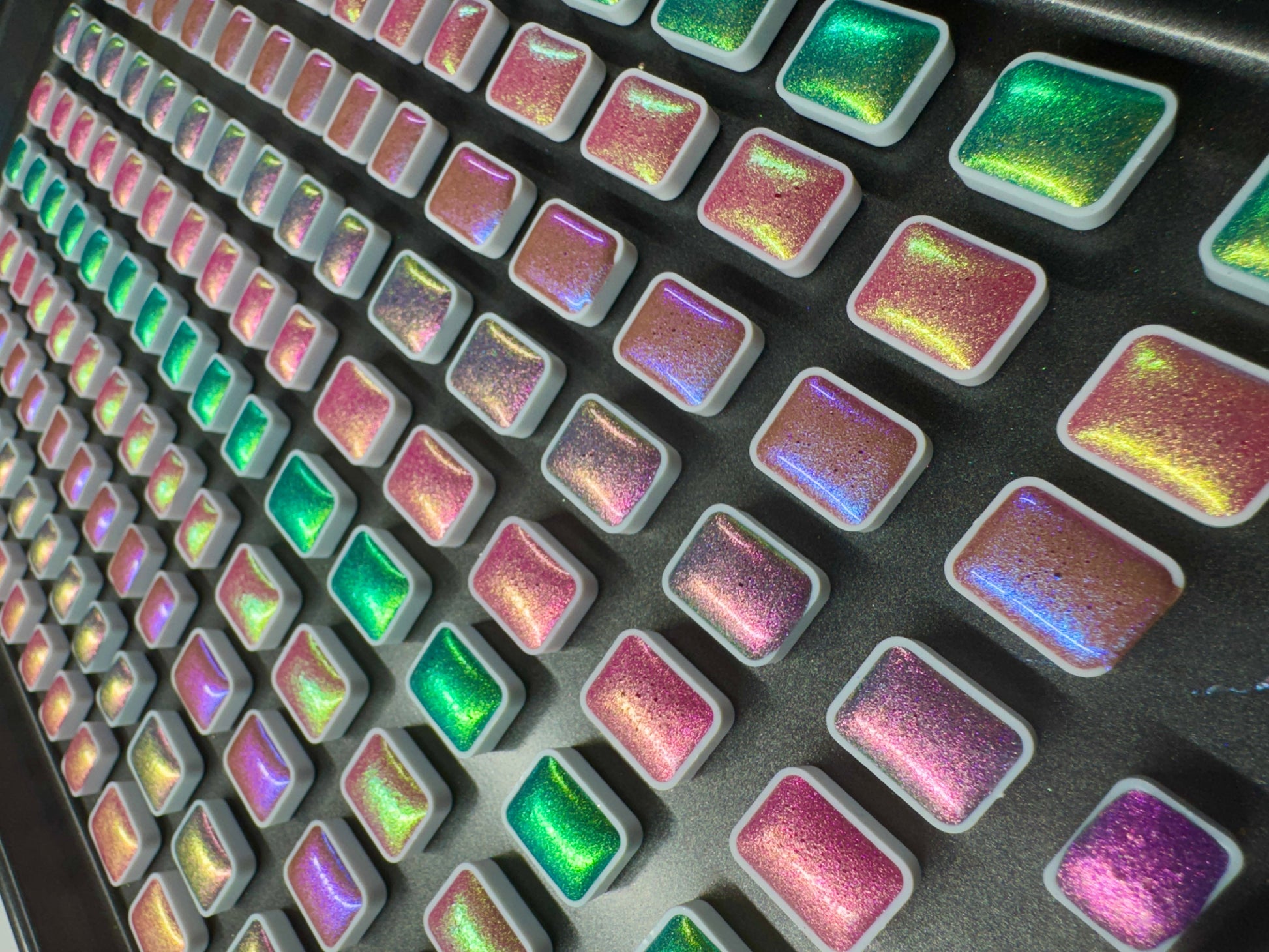 Colorshift Watercolor Paints