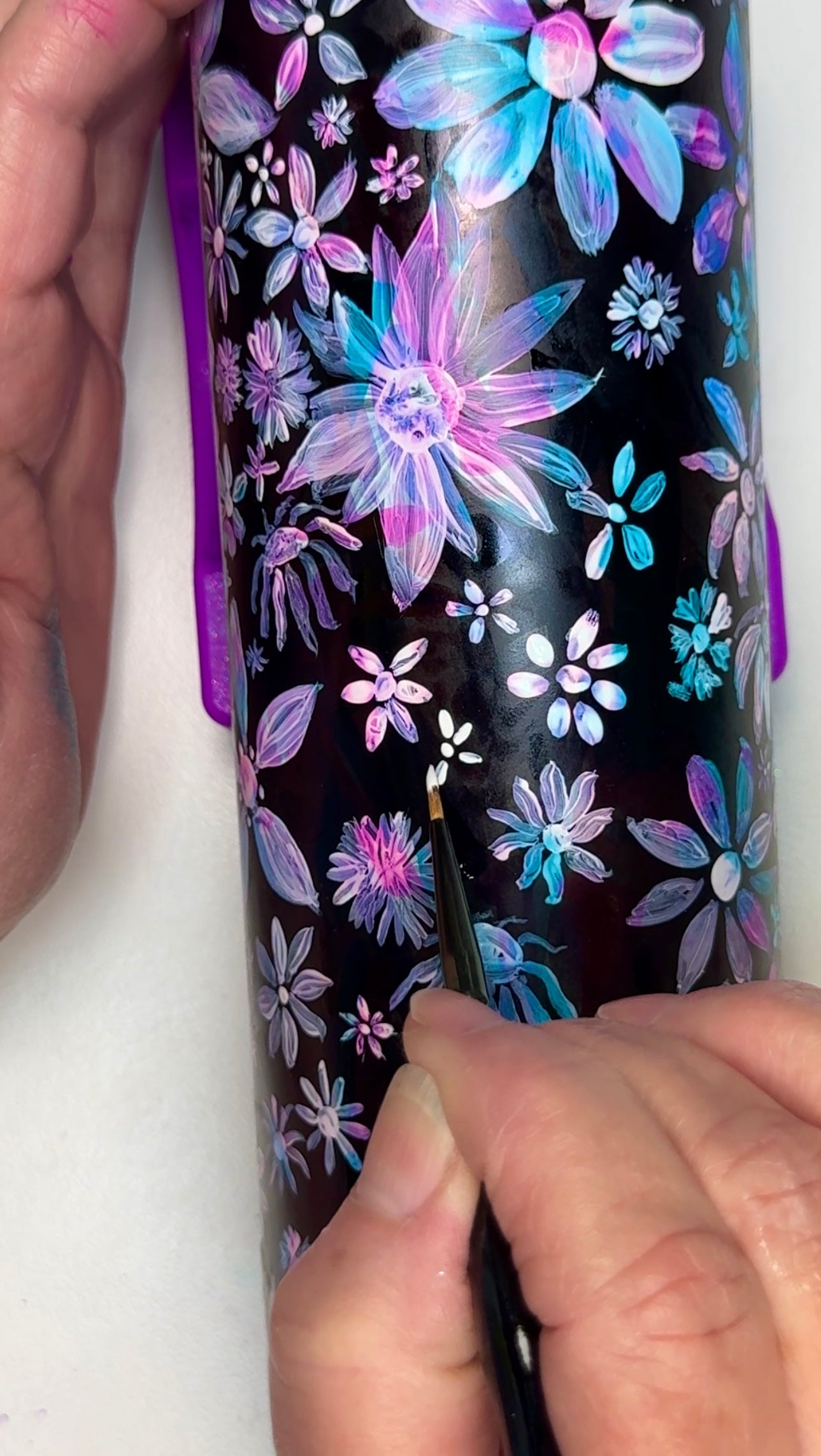 Hand Painted Tie-dyed Flowers 20oz tumbler